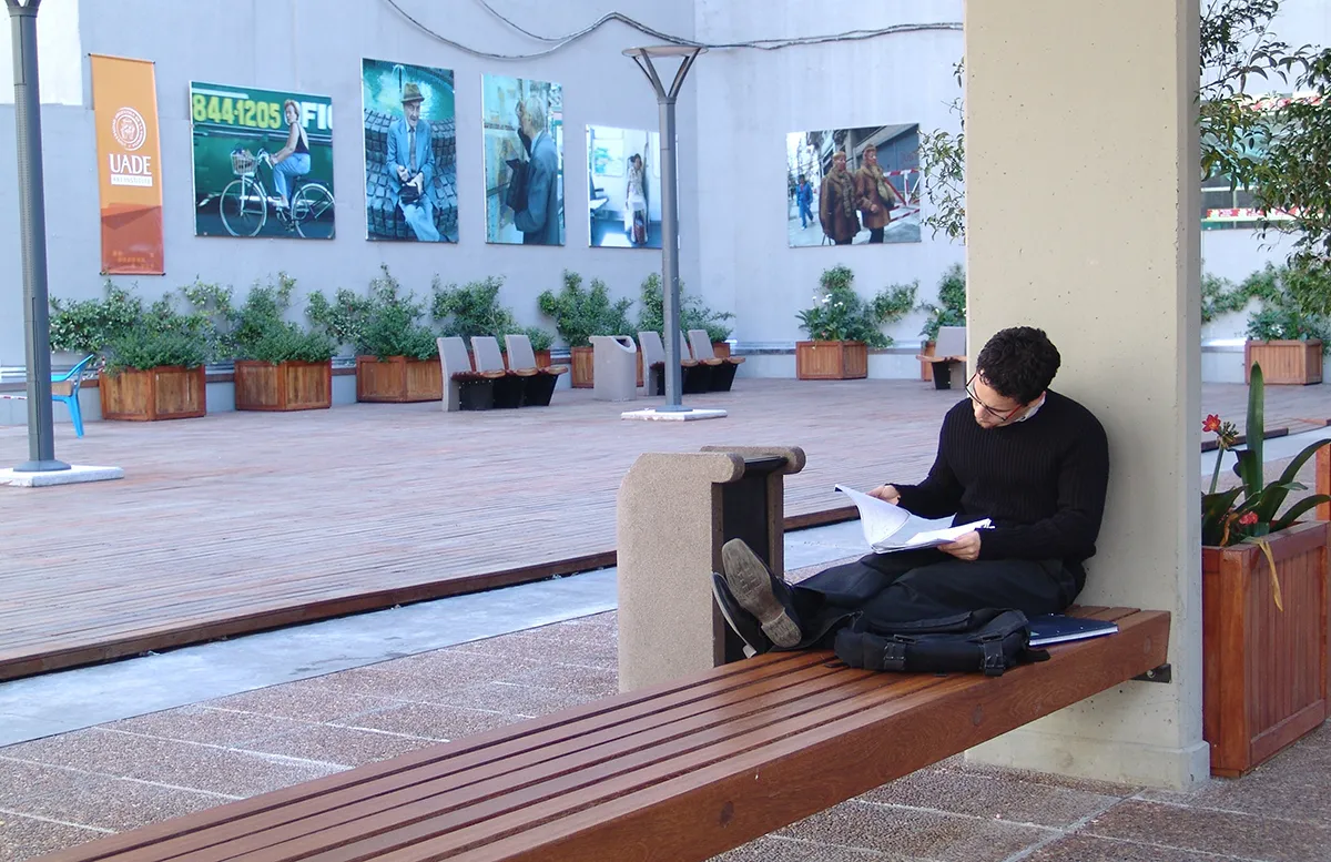 Instalación Proyecto YEKA en UADE – Universidad Argentina de la Empresa.